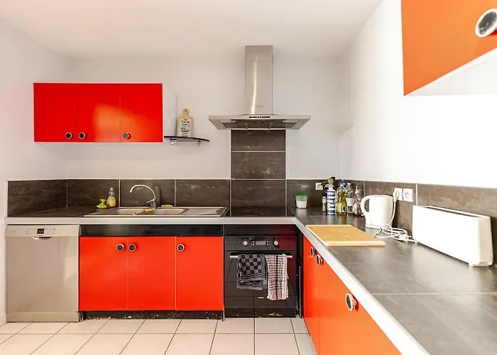 Maison De 3 Avec Piscine بيت للعطل Mourens